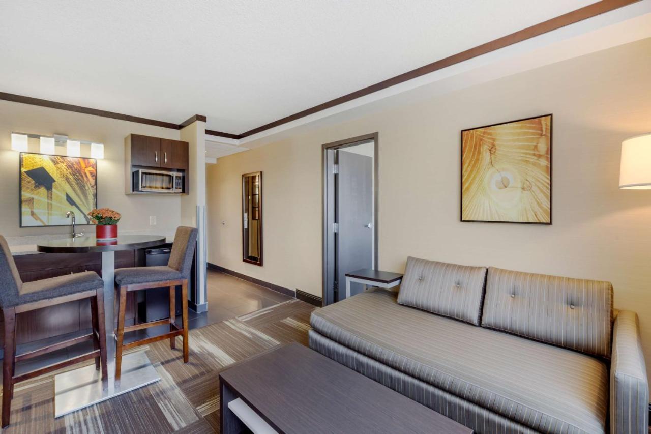 Hotel Western Edmonton Airport Leduc